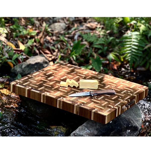End Grain Cutting Board XL - Image 6