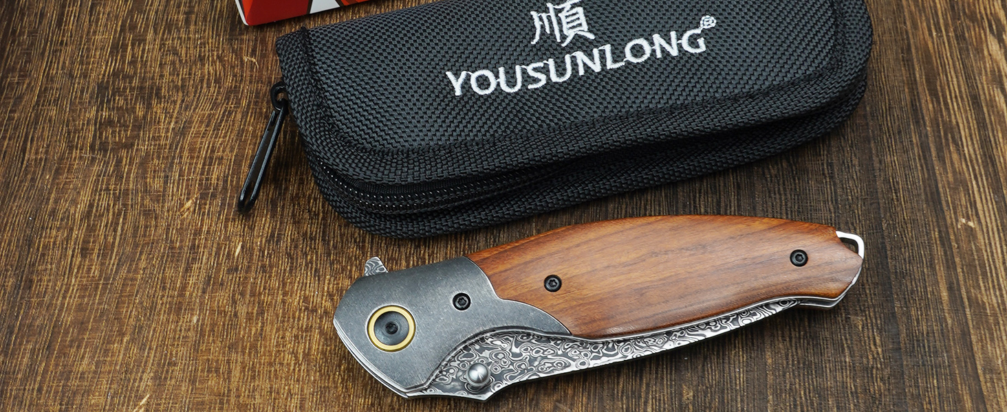 A Modern Classic: A Hands-On First Look at the YOUSUNLONG Rosewood Damascus Folding Knife